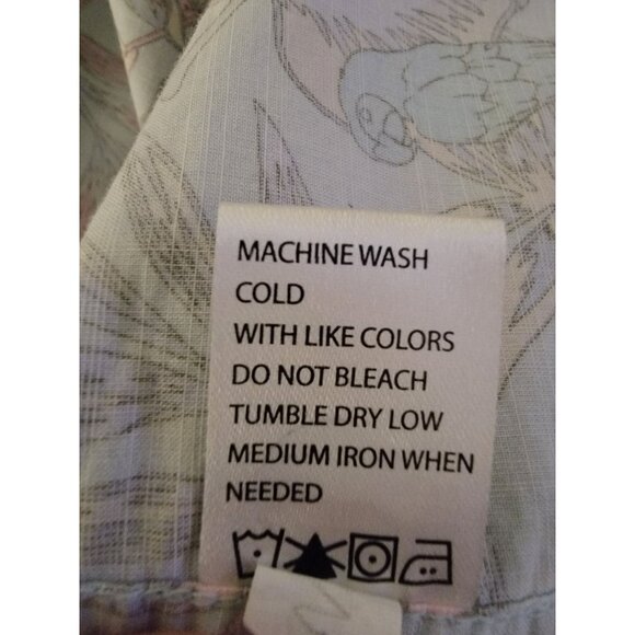 Free Planet Tropical Print Short-Sleeve Shirt Medium 70% Cotton 30% Polyester - Picture 3 of 4